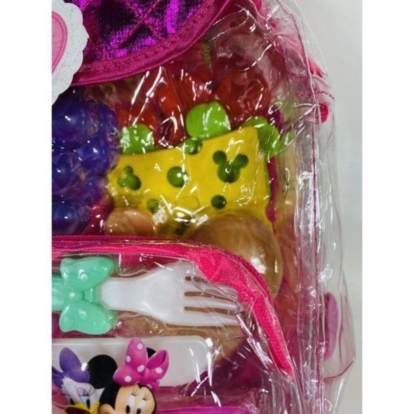 Disney Junior Minnie Backpack Picnic Playset 18 Piece Set - Picture 11 of 16
